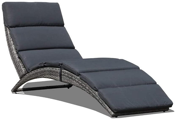 Patio Chaise Lounge, Outdoor Lounge Chair, PE Rattan Foldable Chaise Lounger